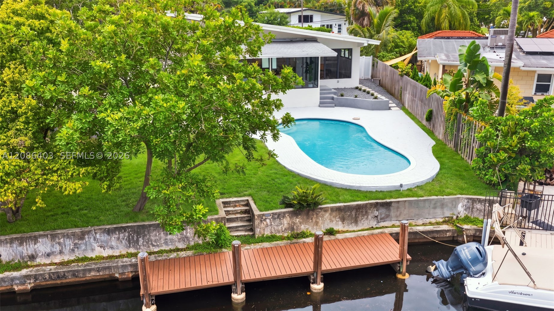 main property photo 34