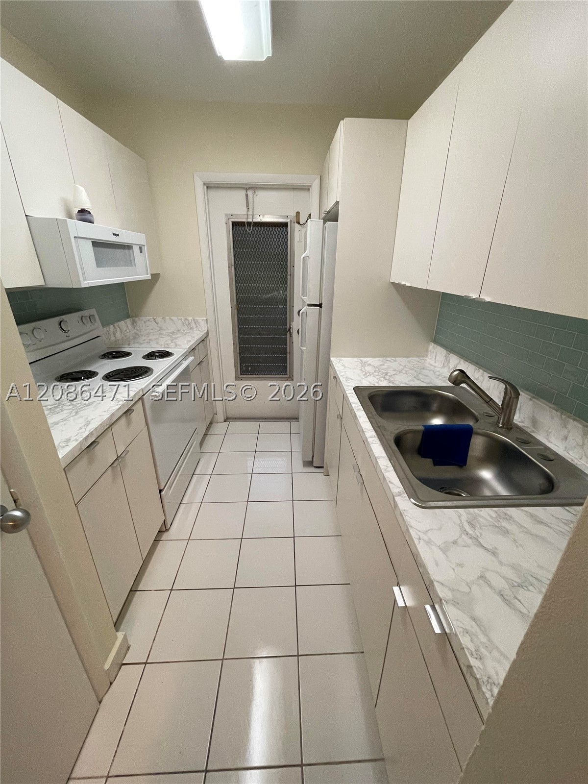 main property photo 21
