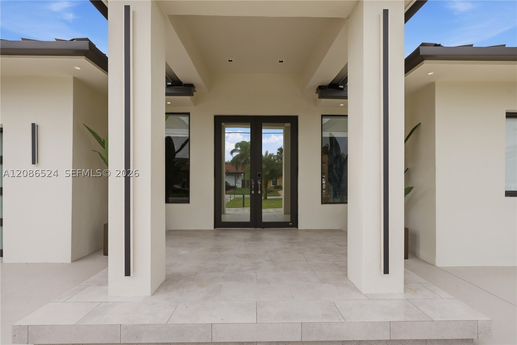 main property photo 89