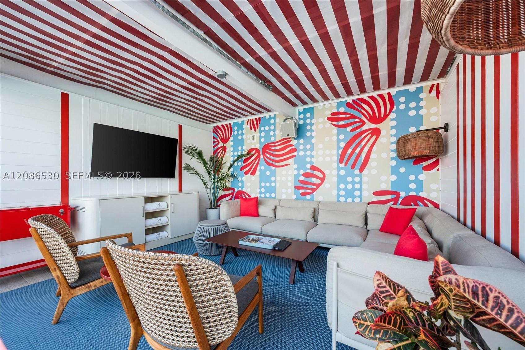 main property photo 44