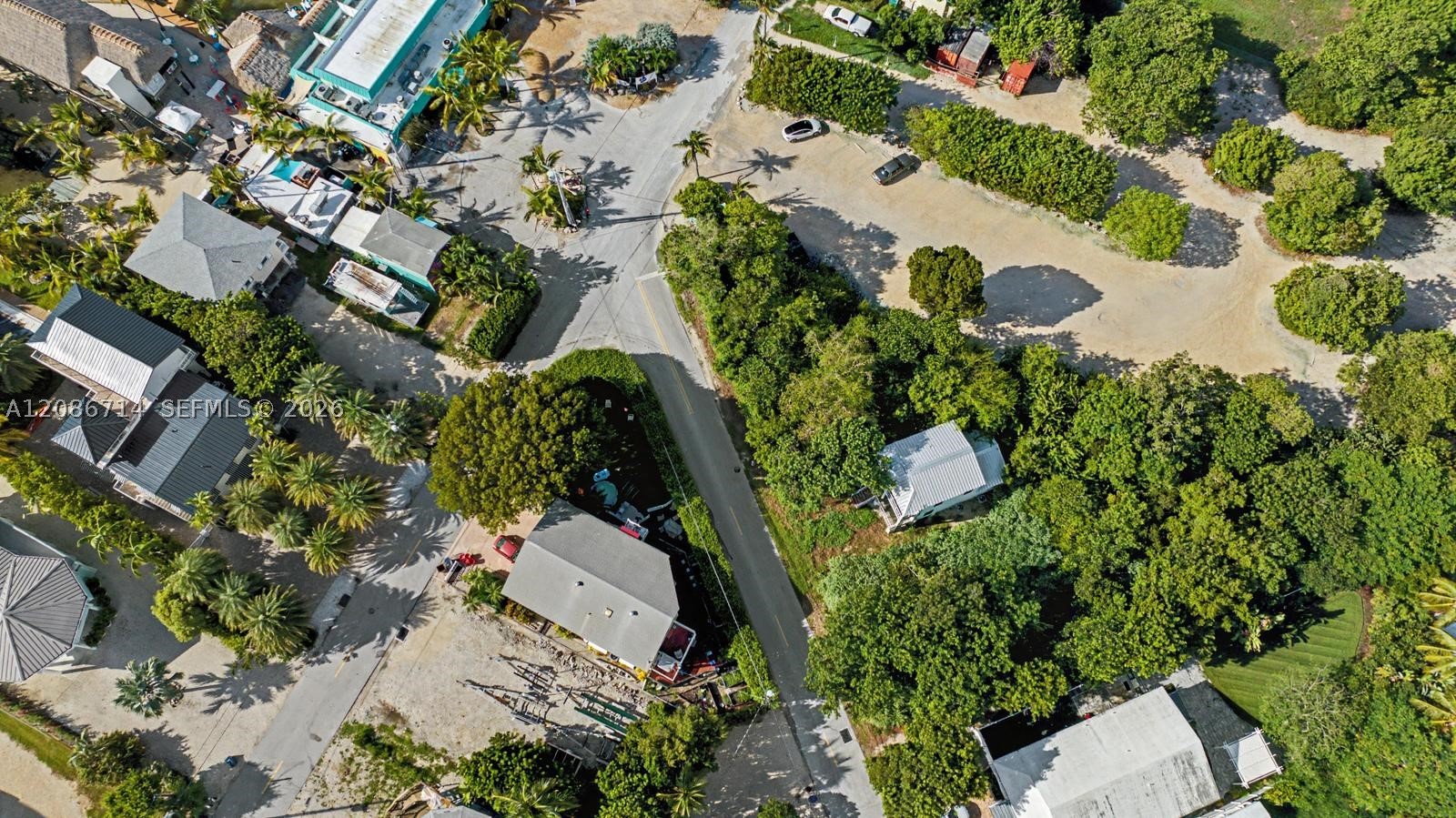 main property photo 24