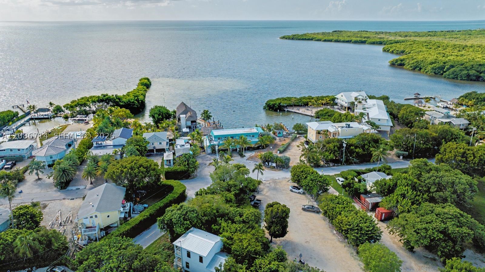 main property photo 33