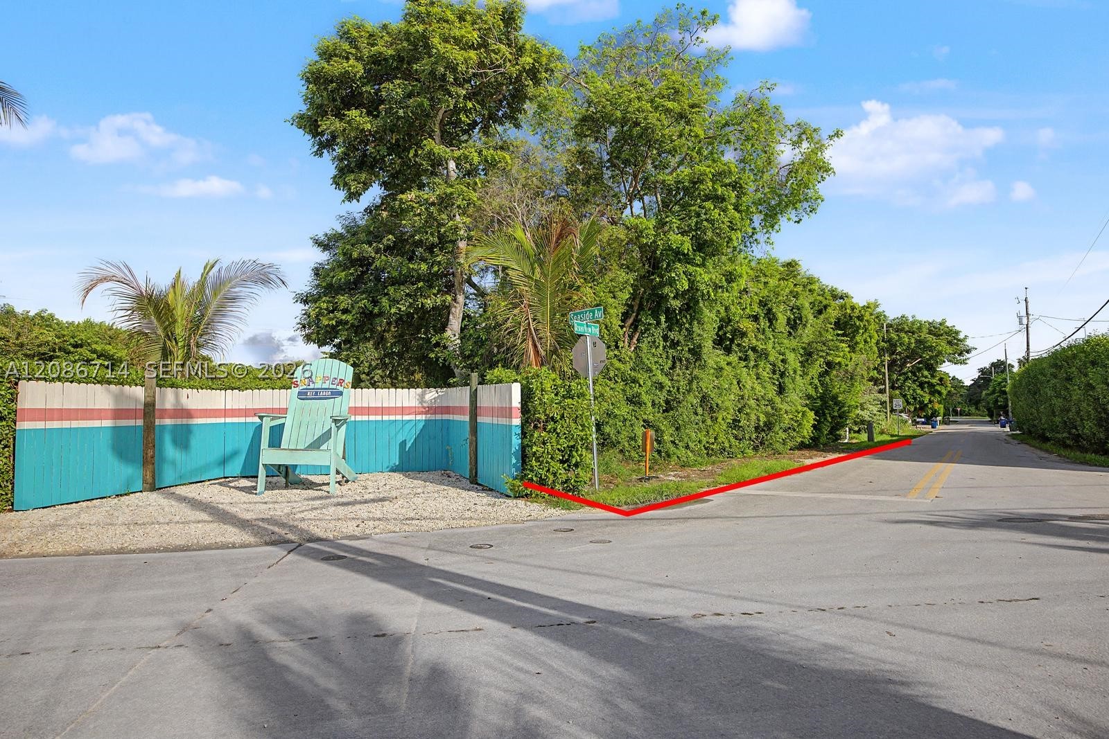 main property photo 9