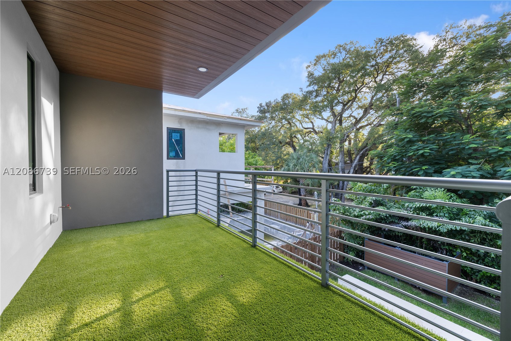 main property photo 47