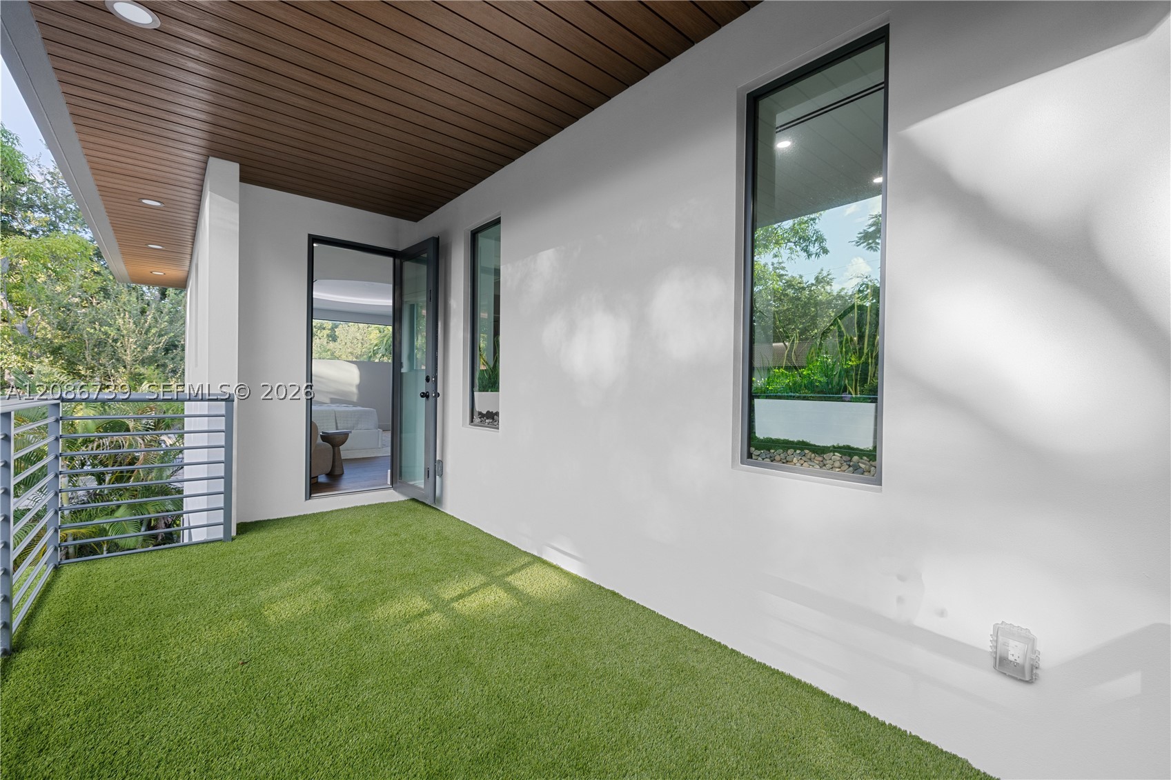 main property photo 48