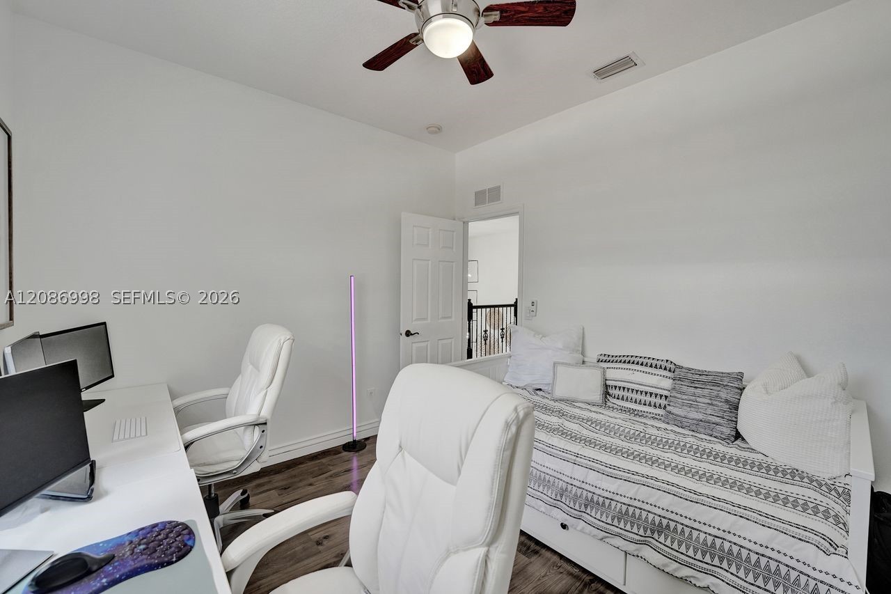 main property photo 60