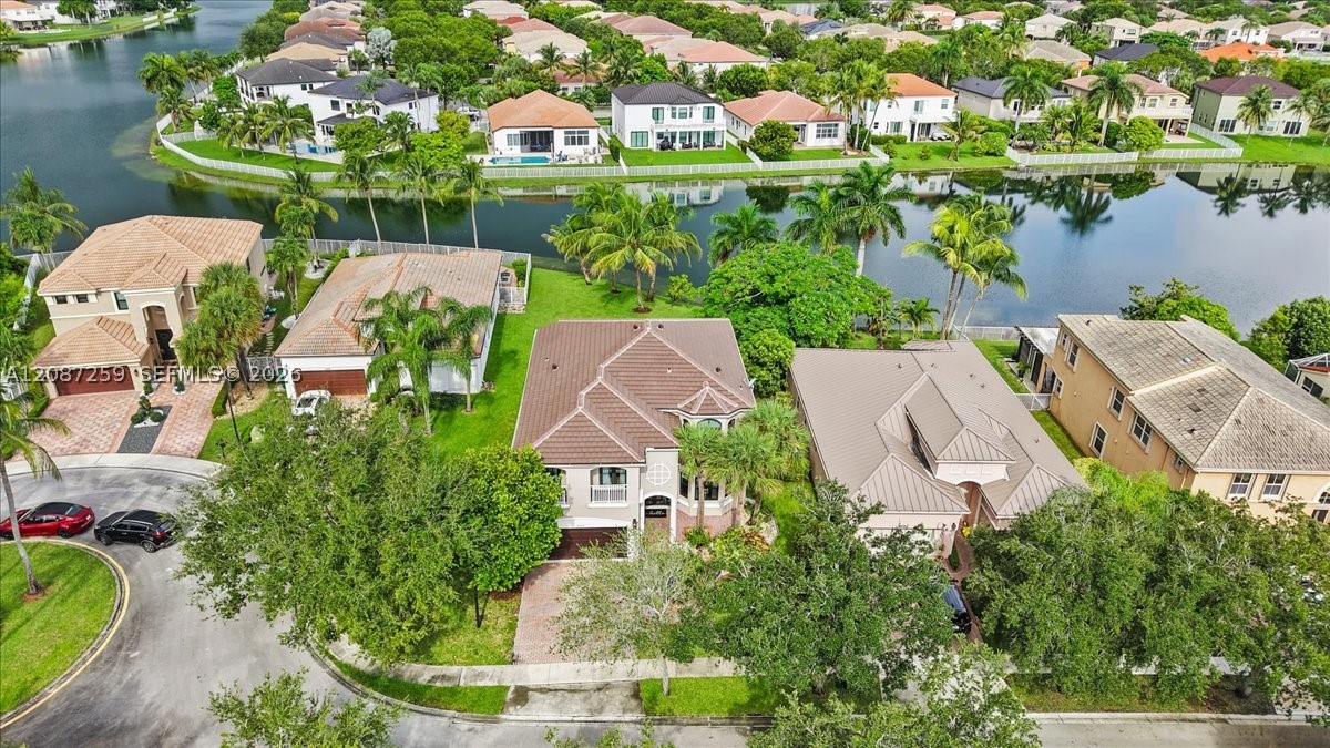 main property photo 36