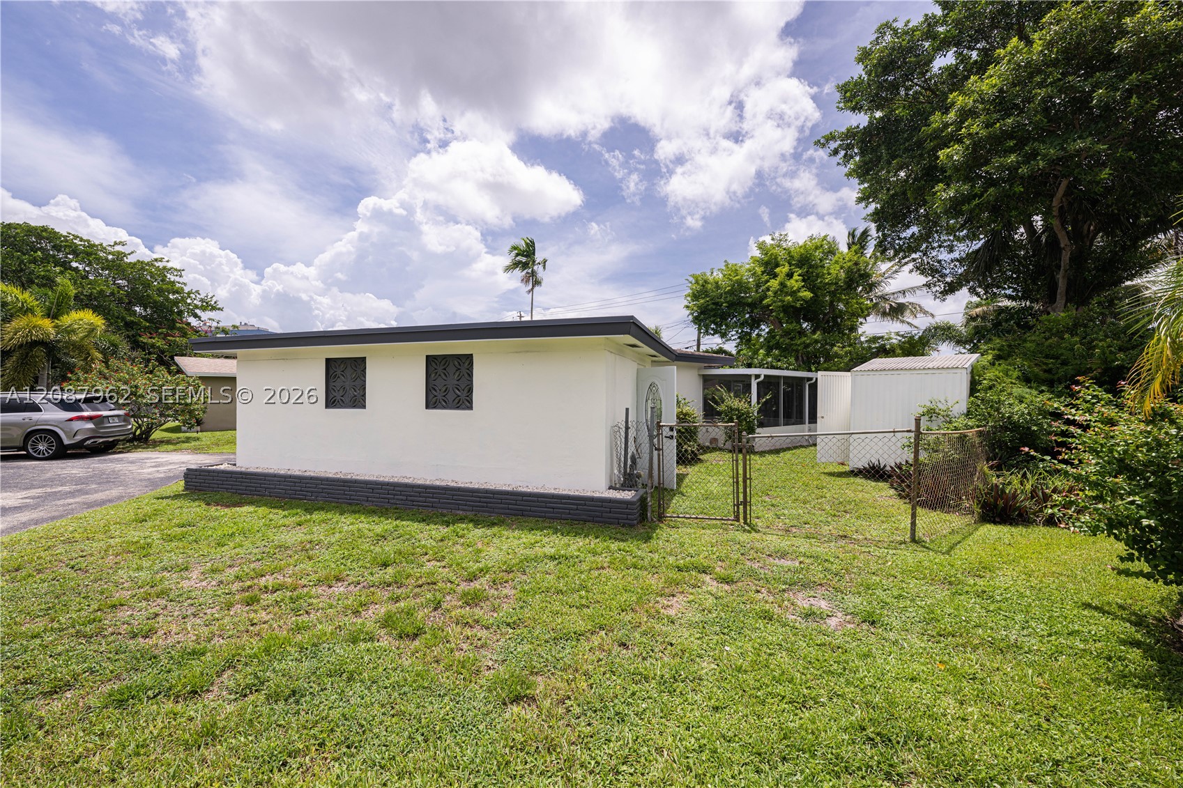 main property photo 68