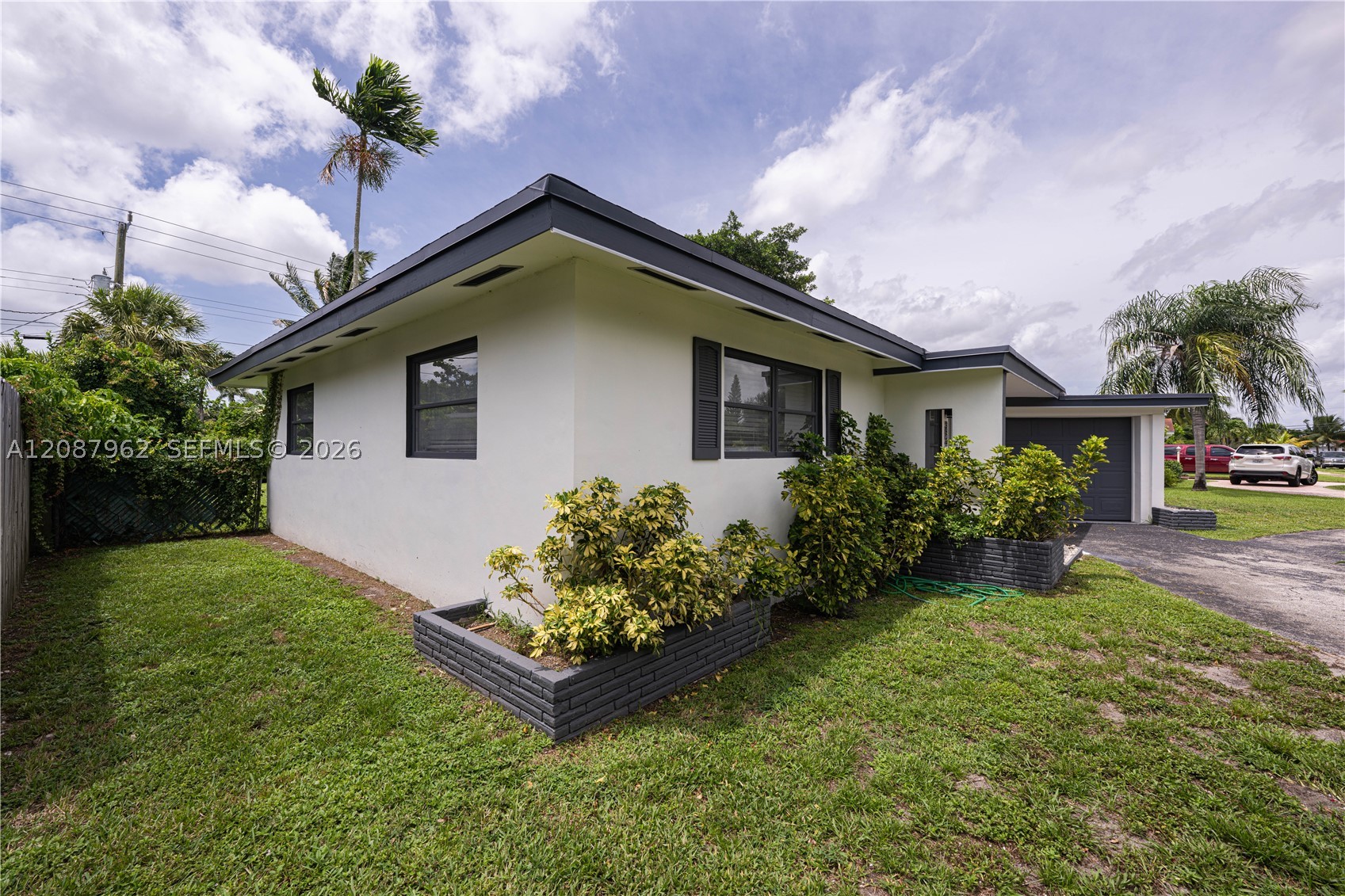 main property photo 70