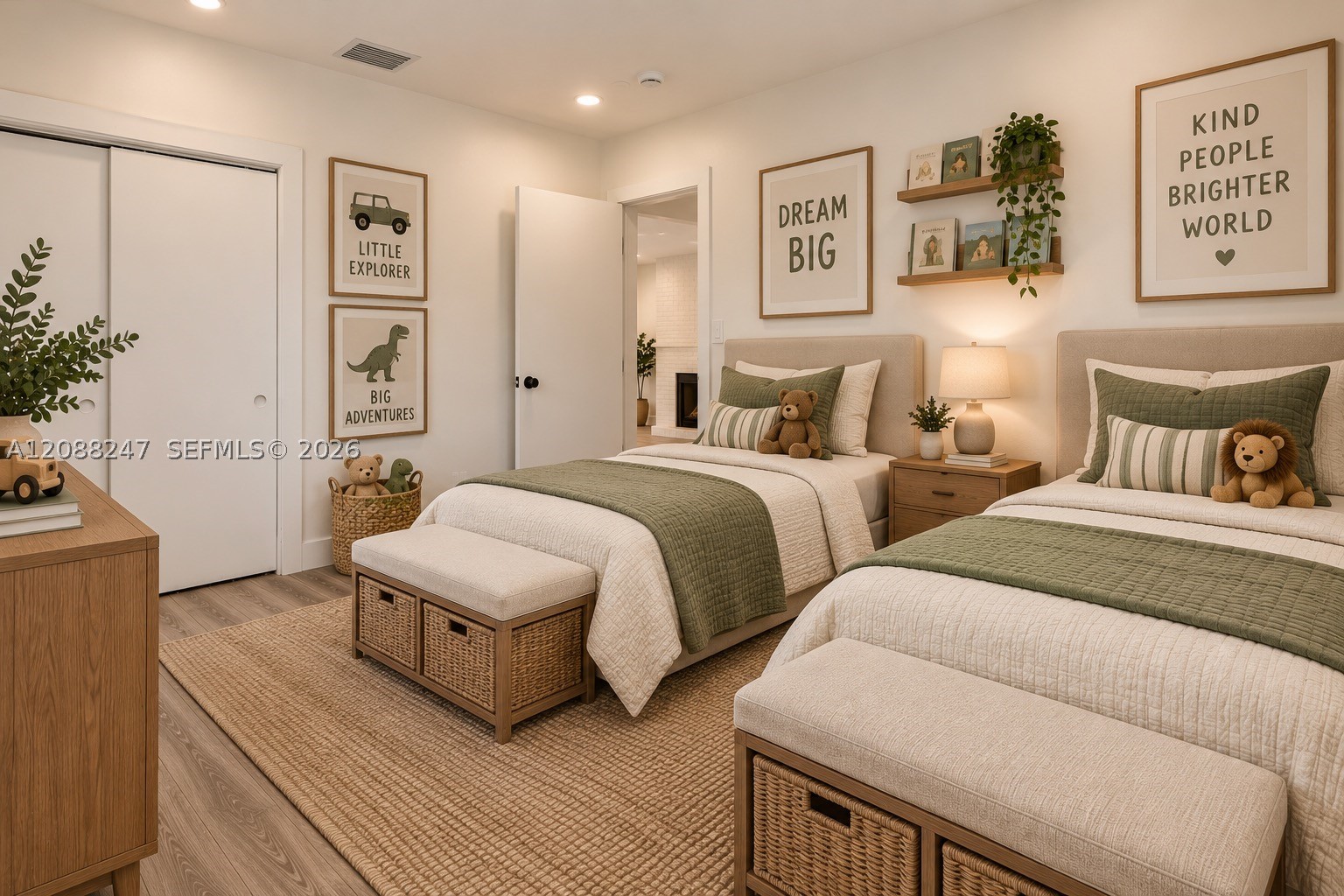 main property photo 36