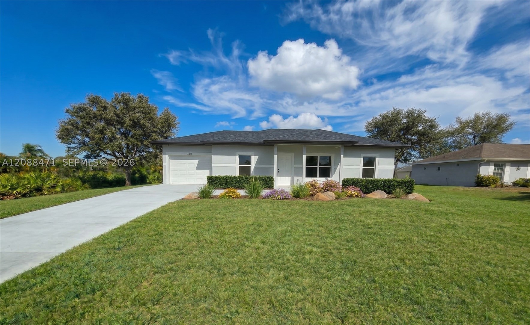 main property photo 0