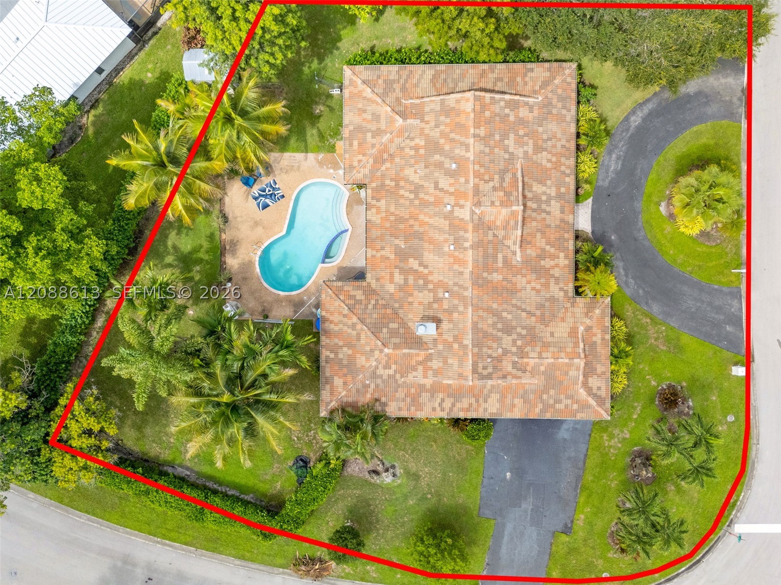 main property photo 42