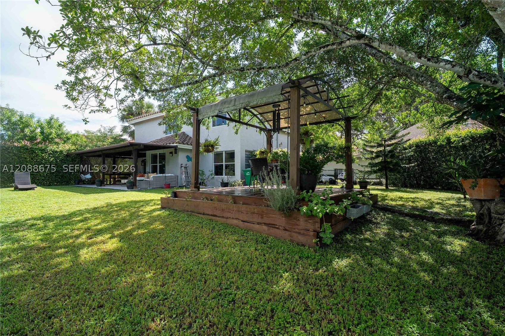 main property photo 52