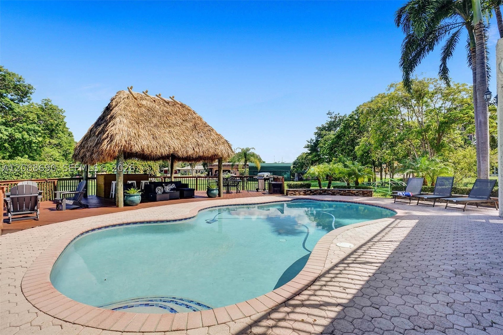 main property photo 66