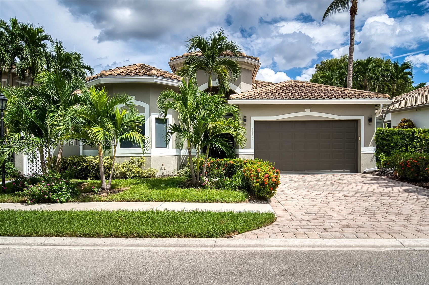 main property photo 46