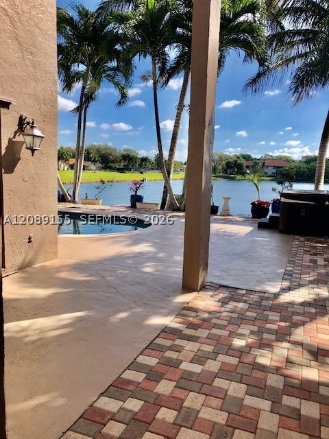 main property photo 24