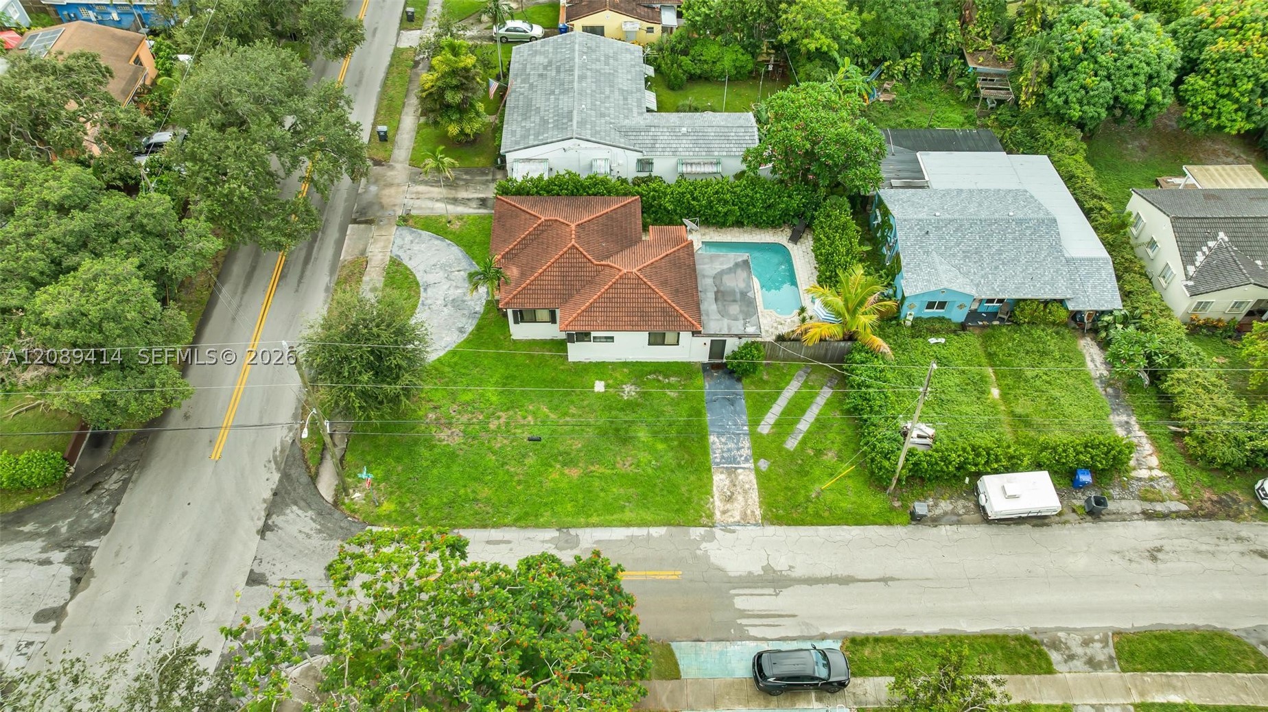main property photo 48