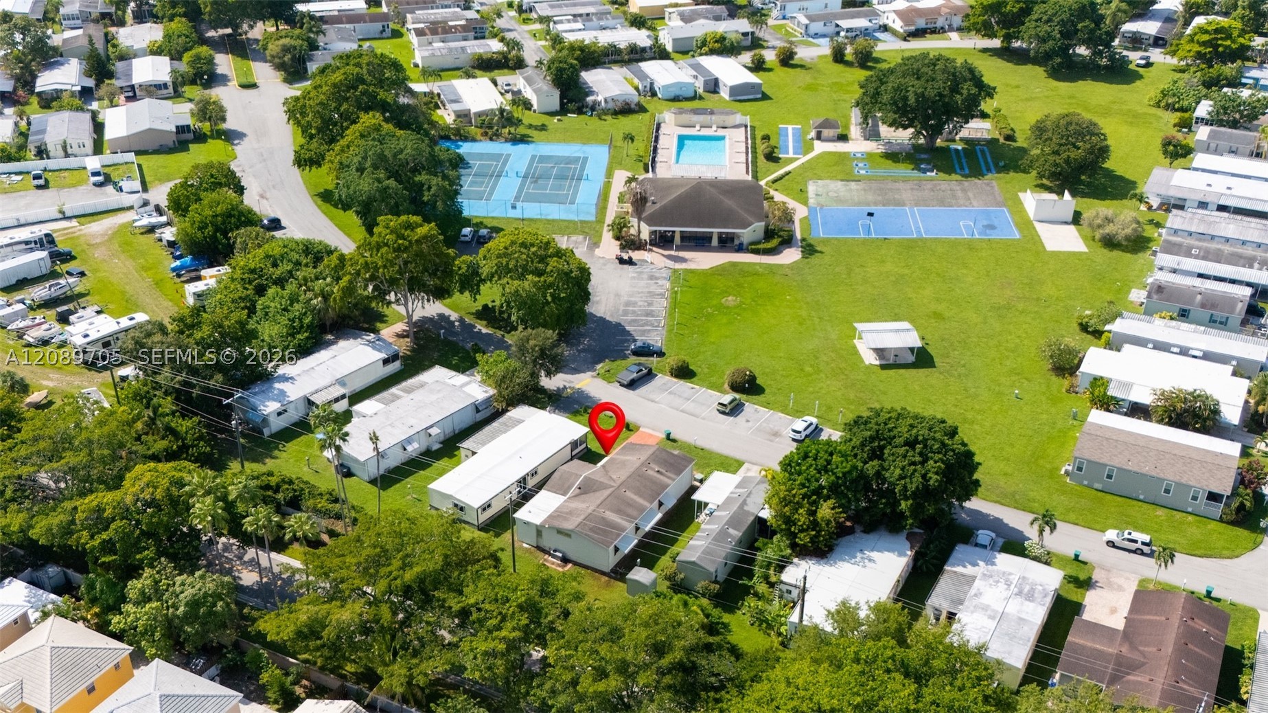 main property photo 32