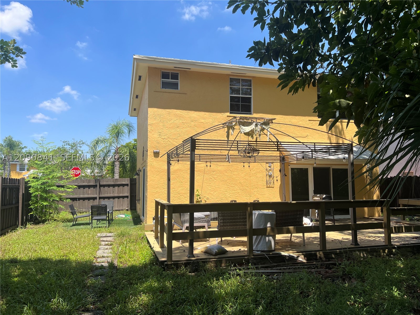 main property photo 7