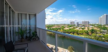 image of property with 2 Bed | 2 Bath | 1,054 Sqft