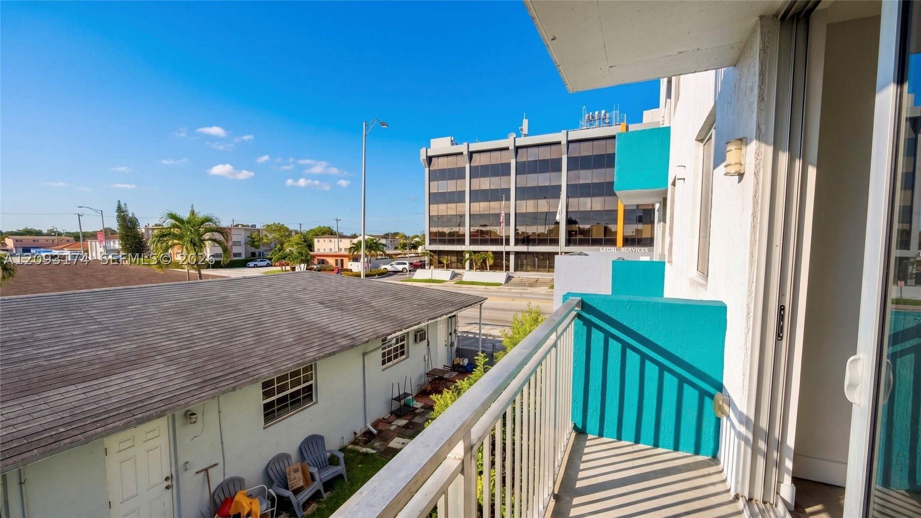 main property photo 16