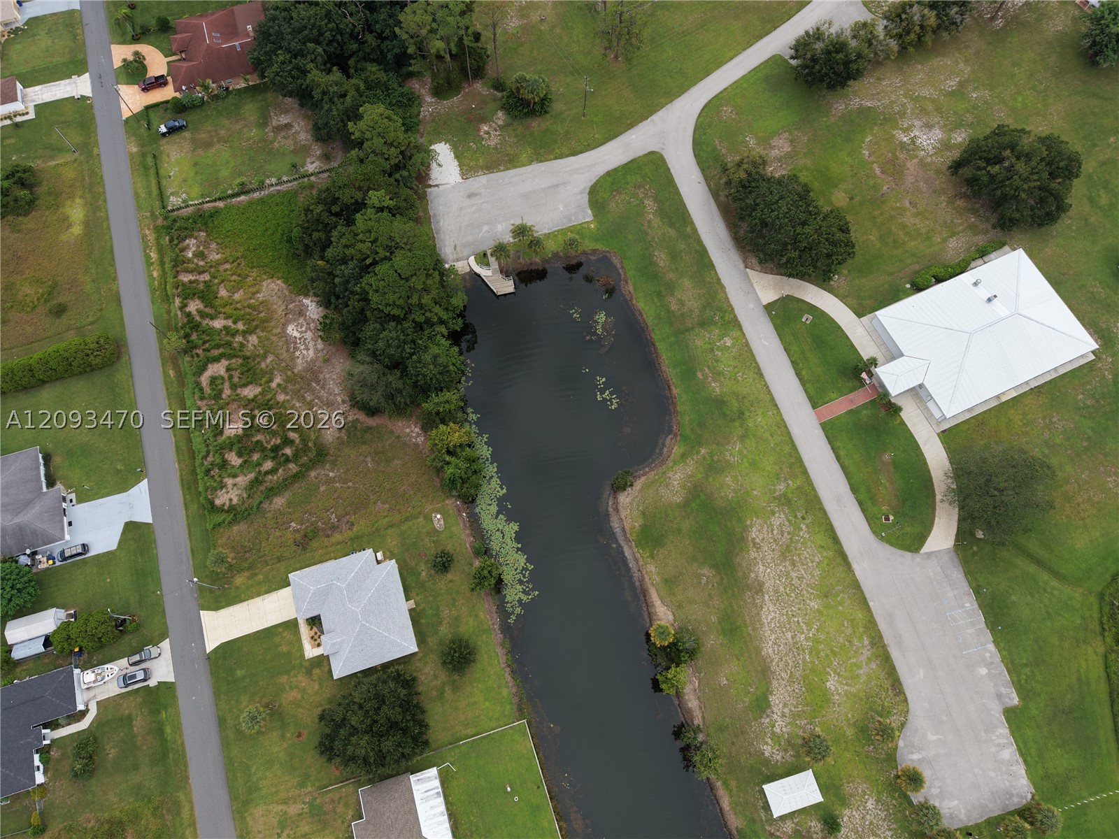 main property photo 5