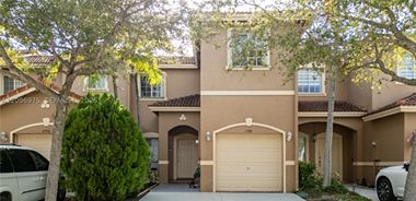 image of property with 3 Bed | 2 Bath | 1,295 Sqft