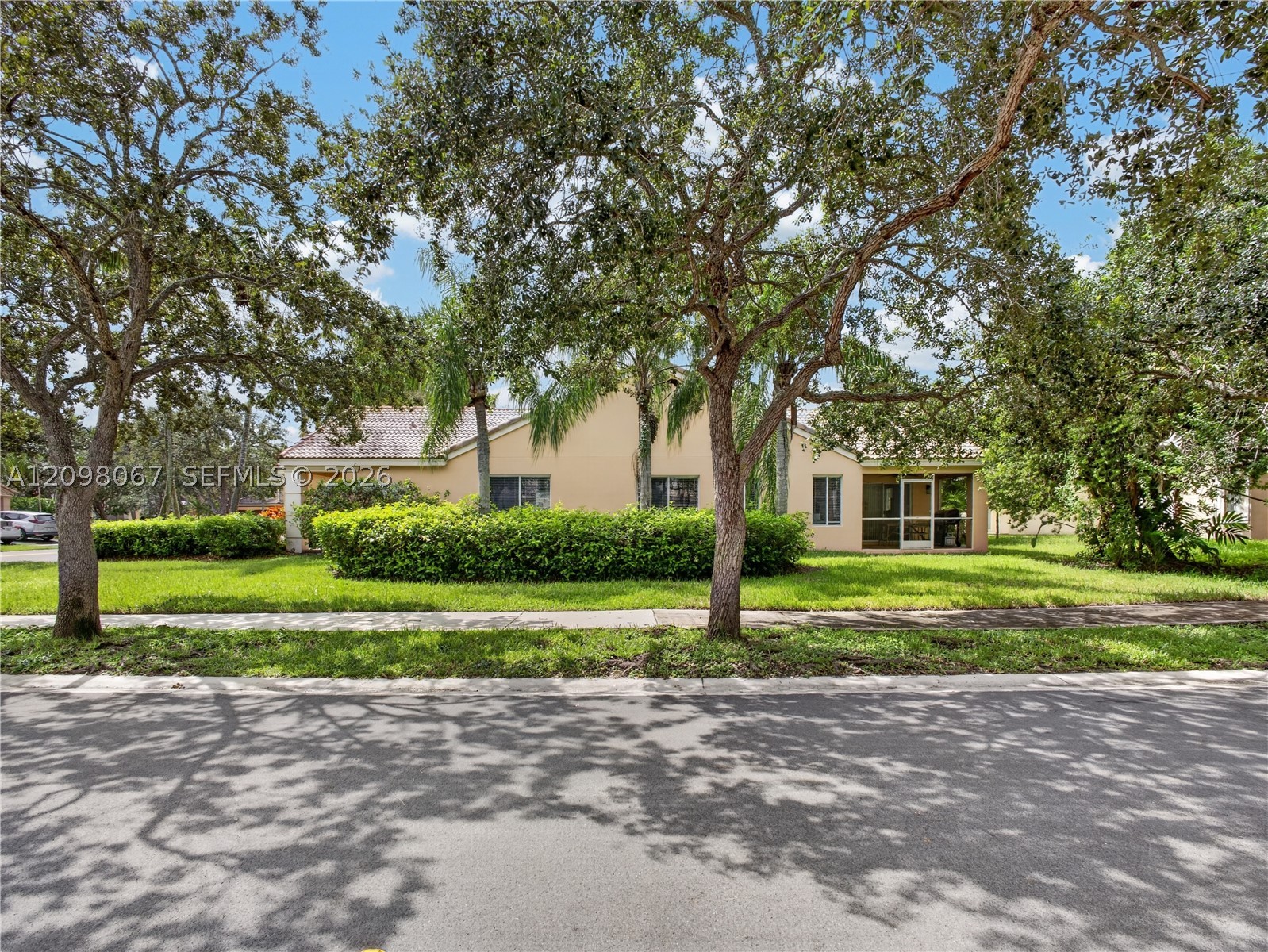 main property photo 59
