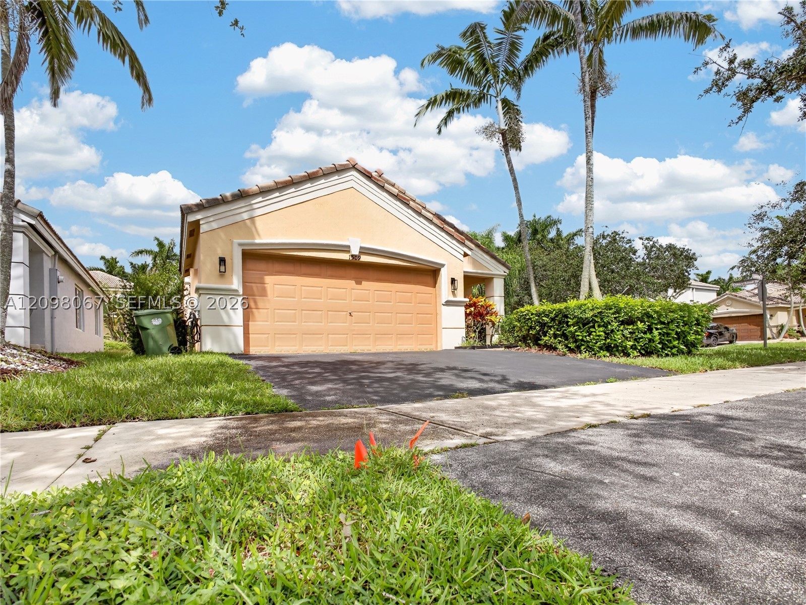 main property photo 60