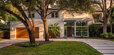 image of property with 6 Bed | 6 Bath | 4,950 Sqft