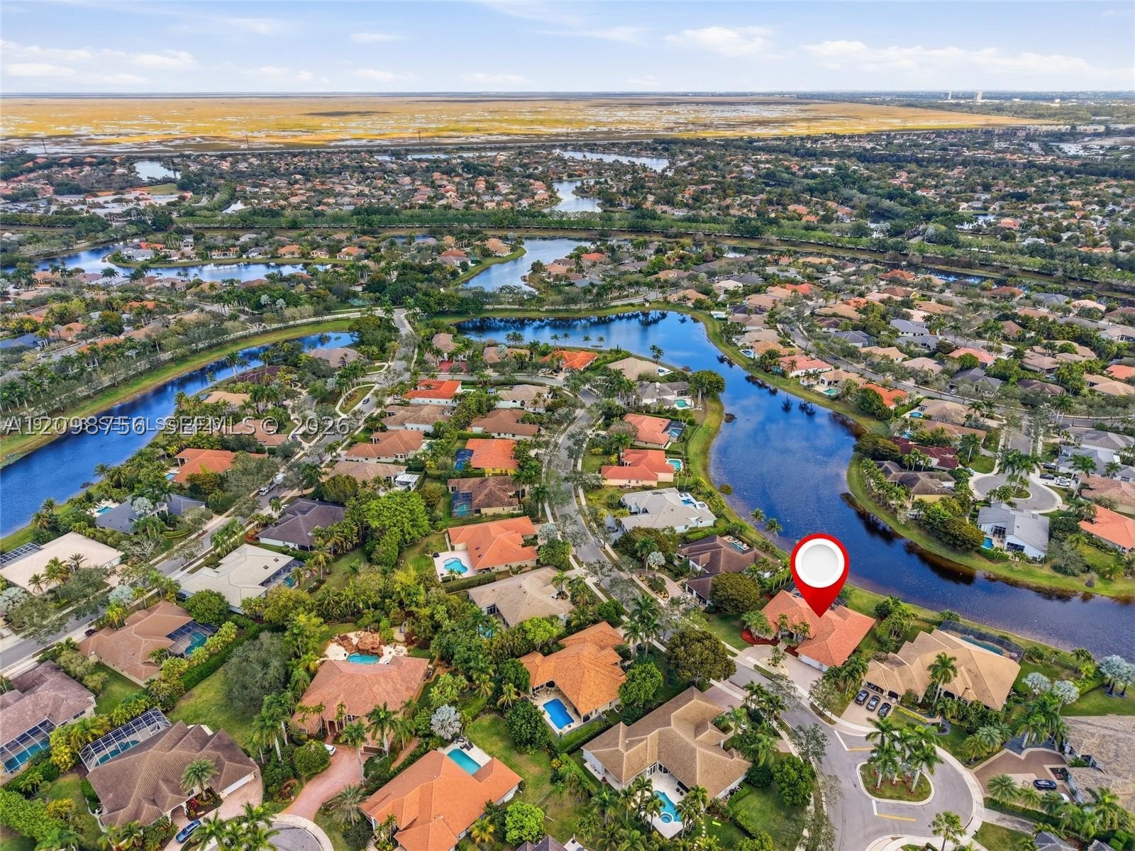 main property photo 45