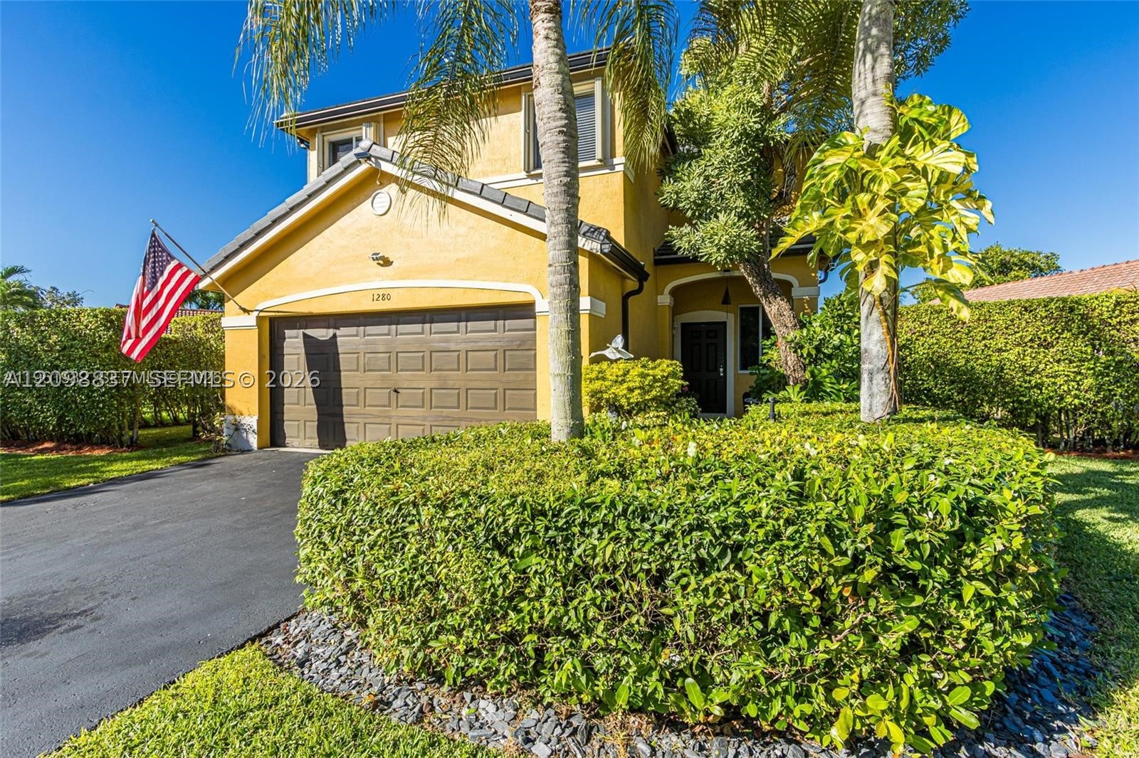 main property photo 31