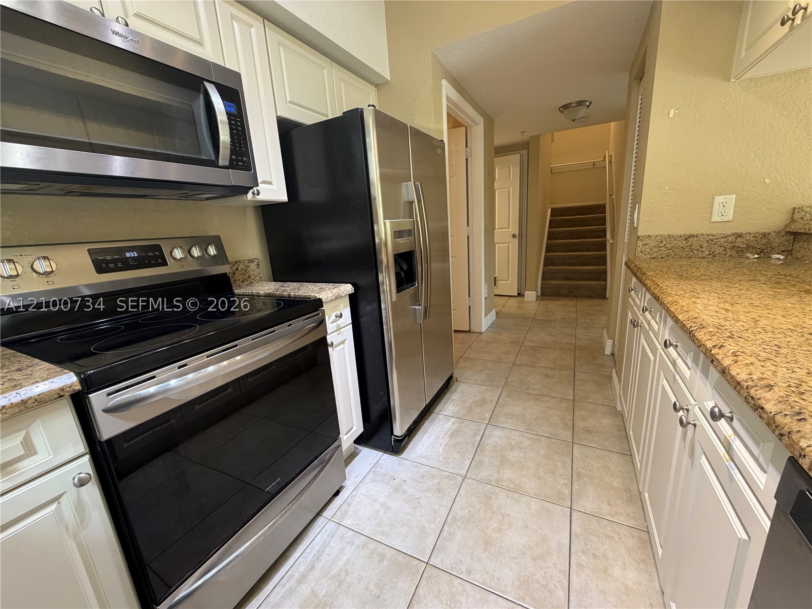 main property photo 50