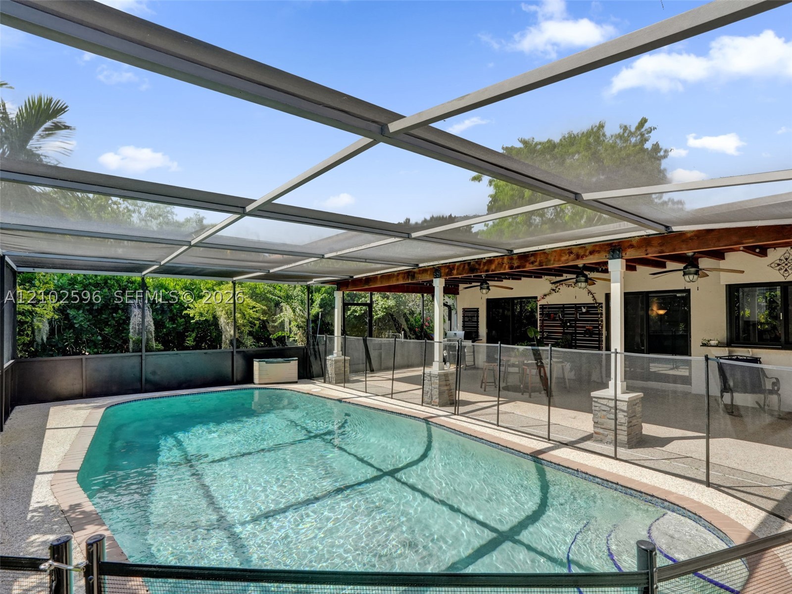 main property photo 51