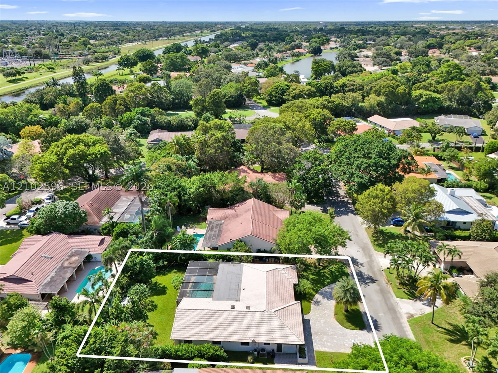 main property photo 59