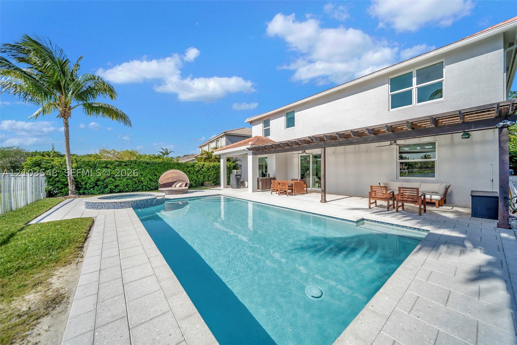 main property photo 47