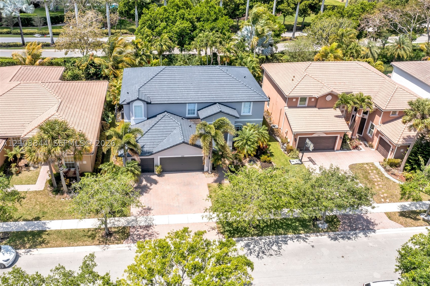 main property photo 35
