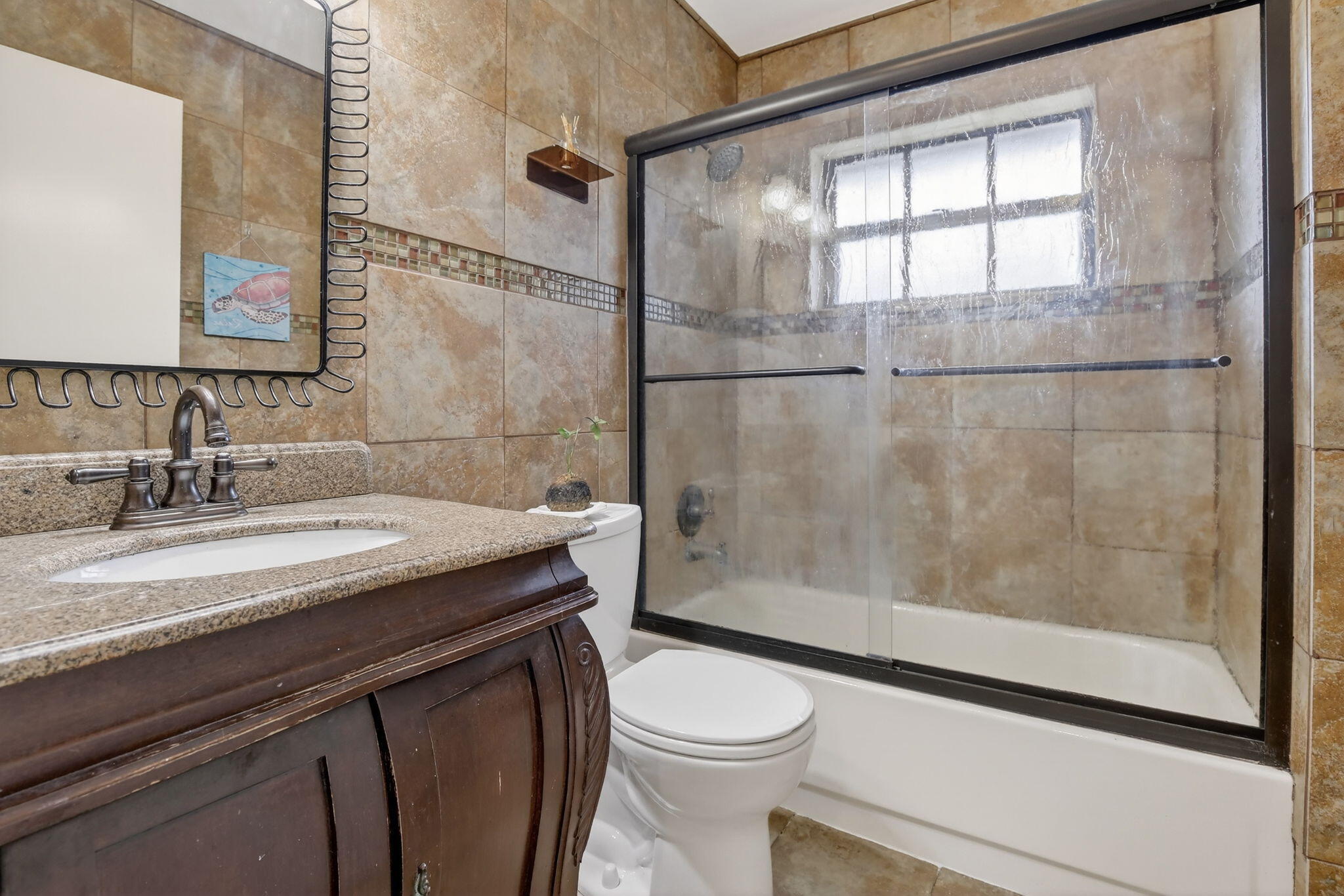 property viewer photo 13