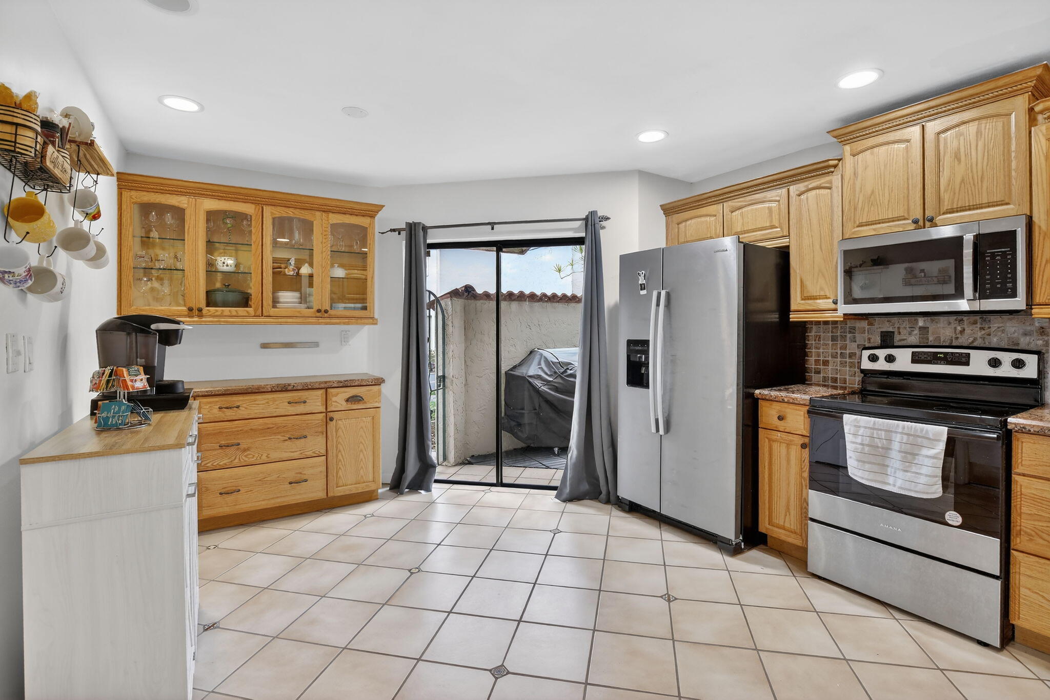 property viewer photo 4