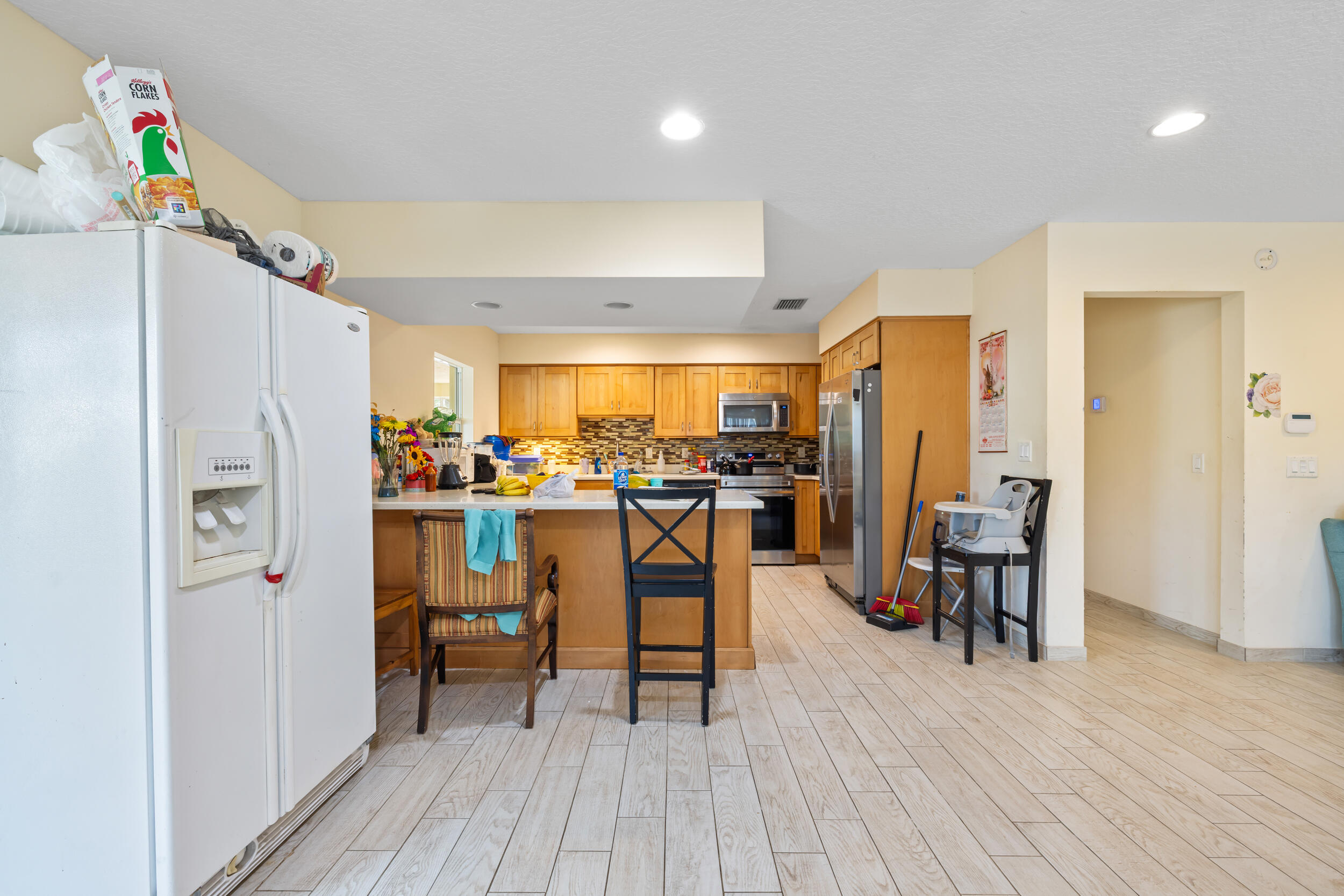 main property photo 18