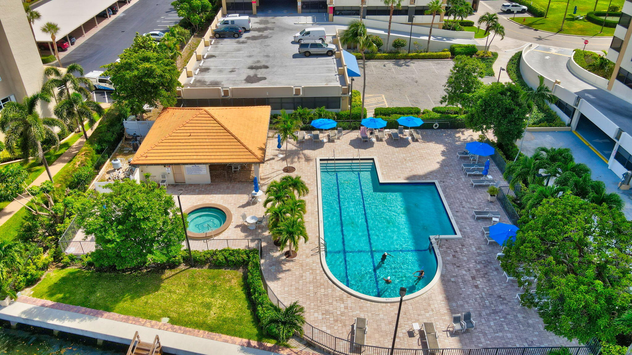 main property photo 43