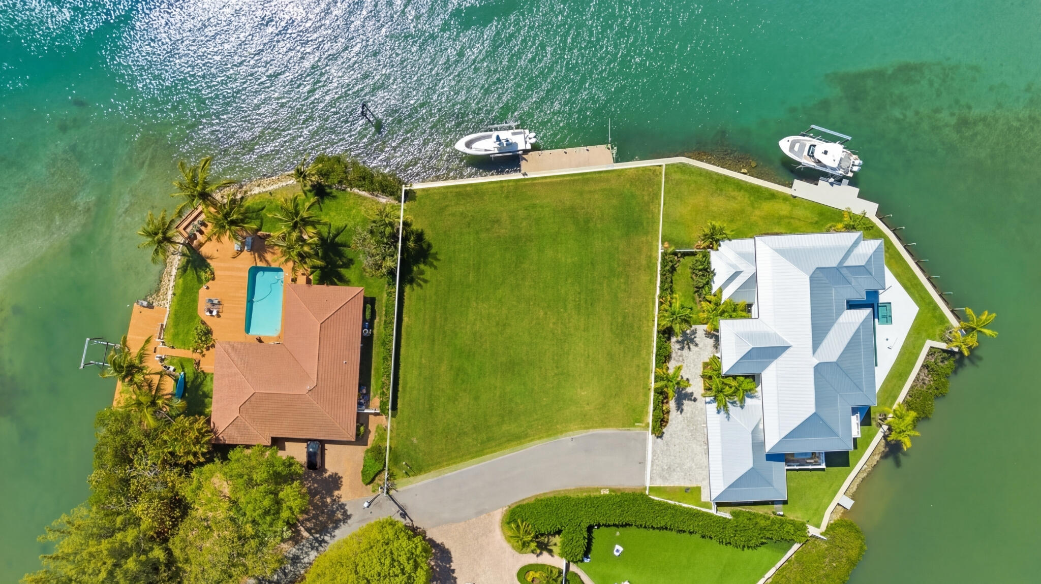 main property photo 8
