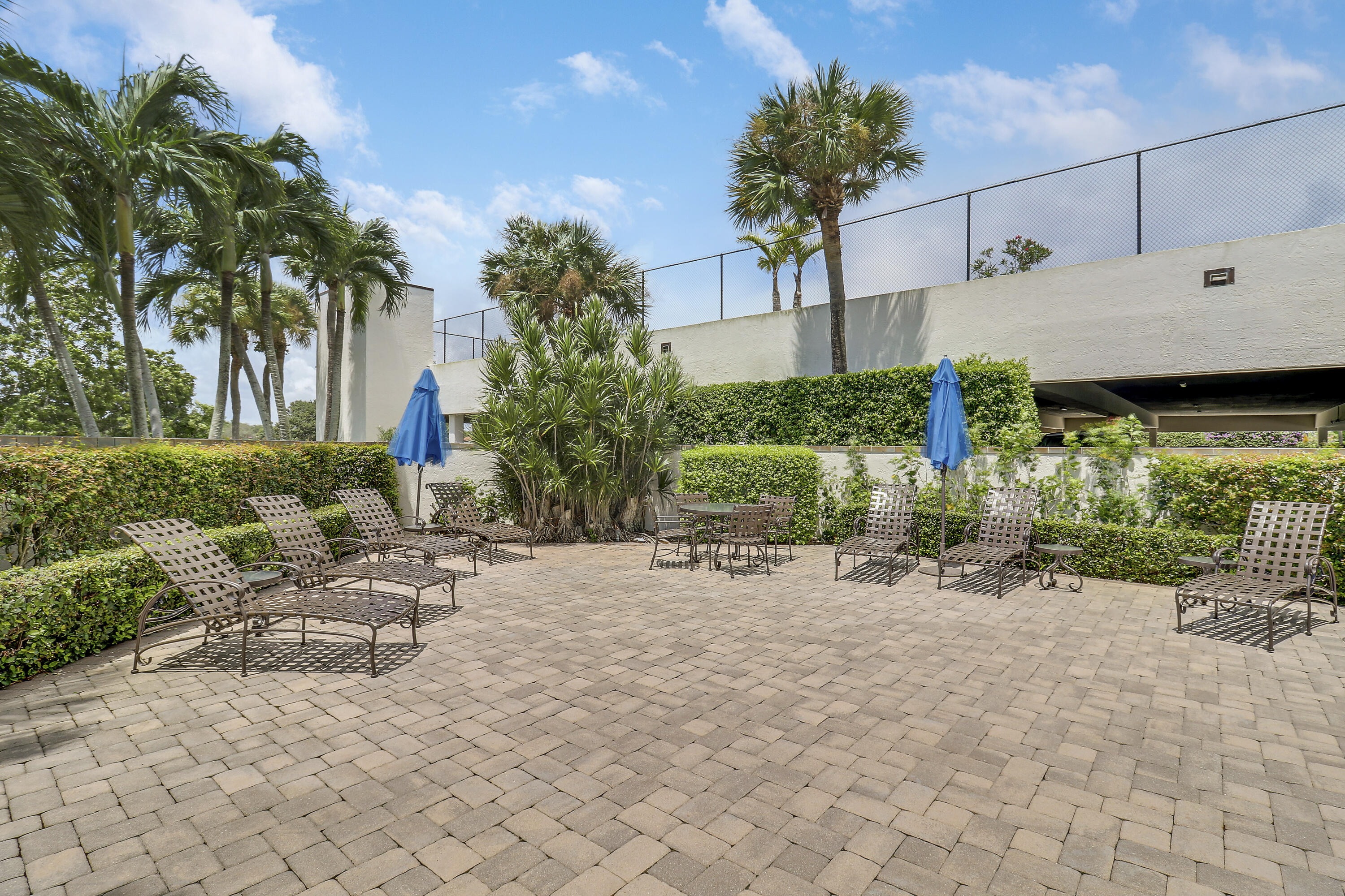 main property photo 51