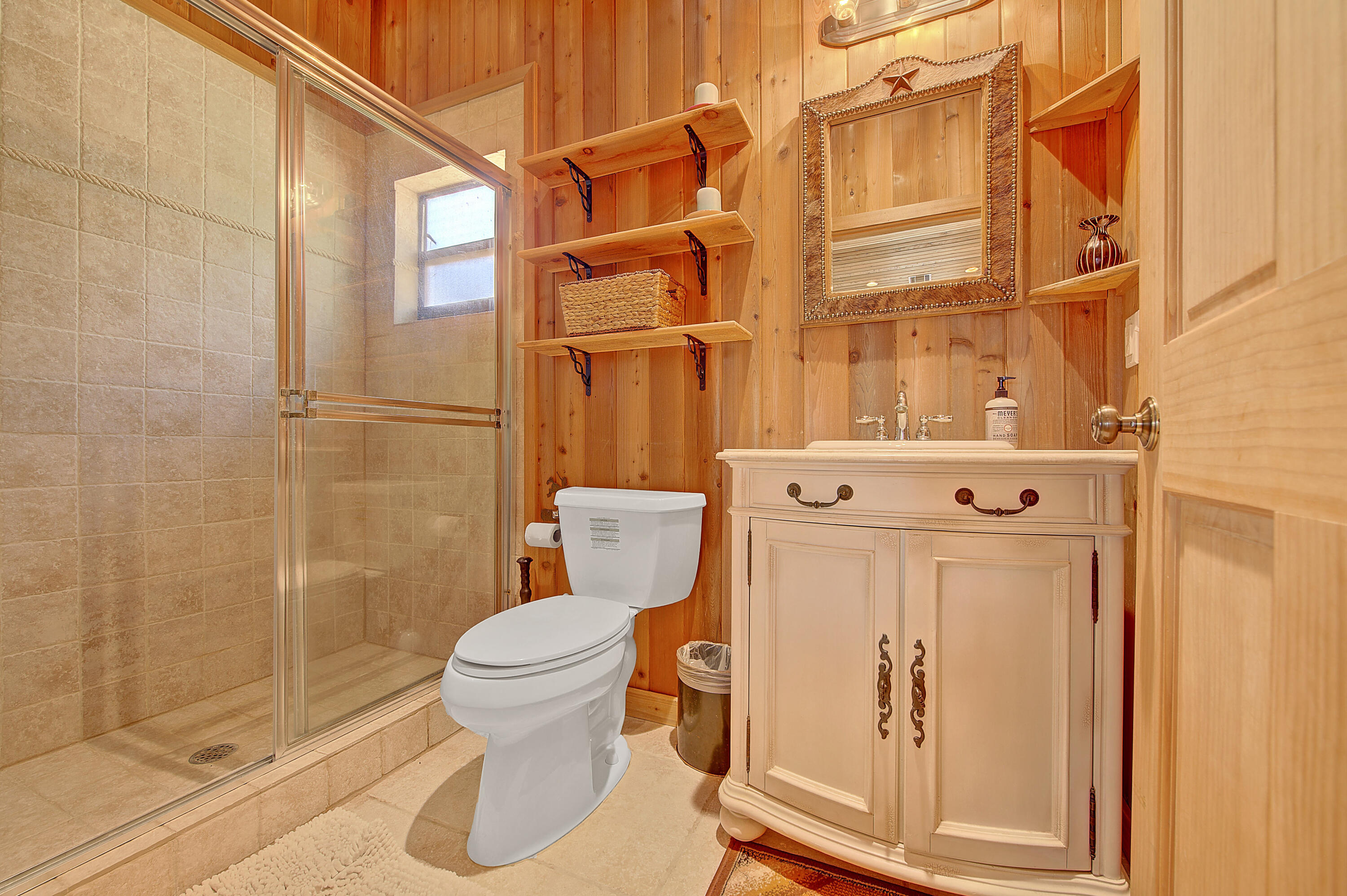 main property photo 87