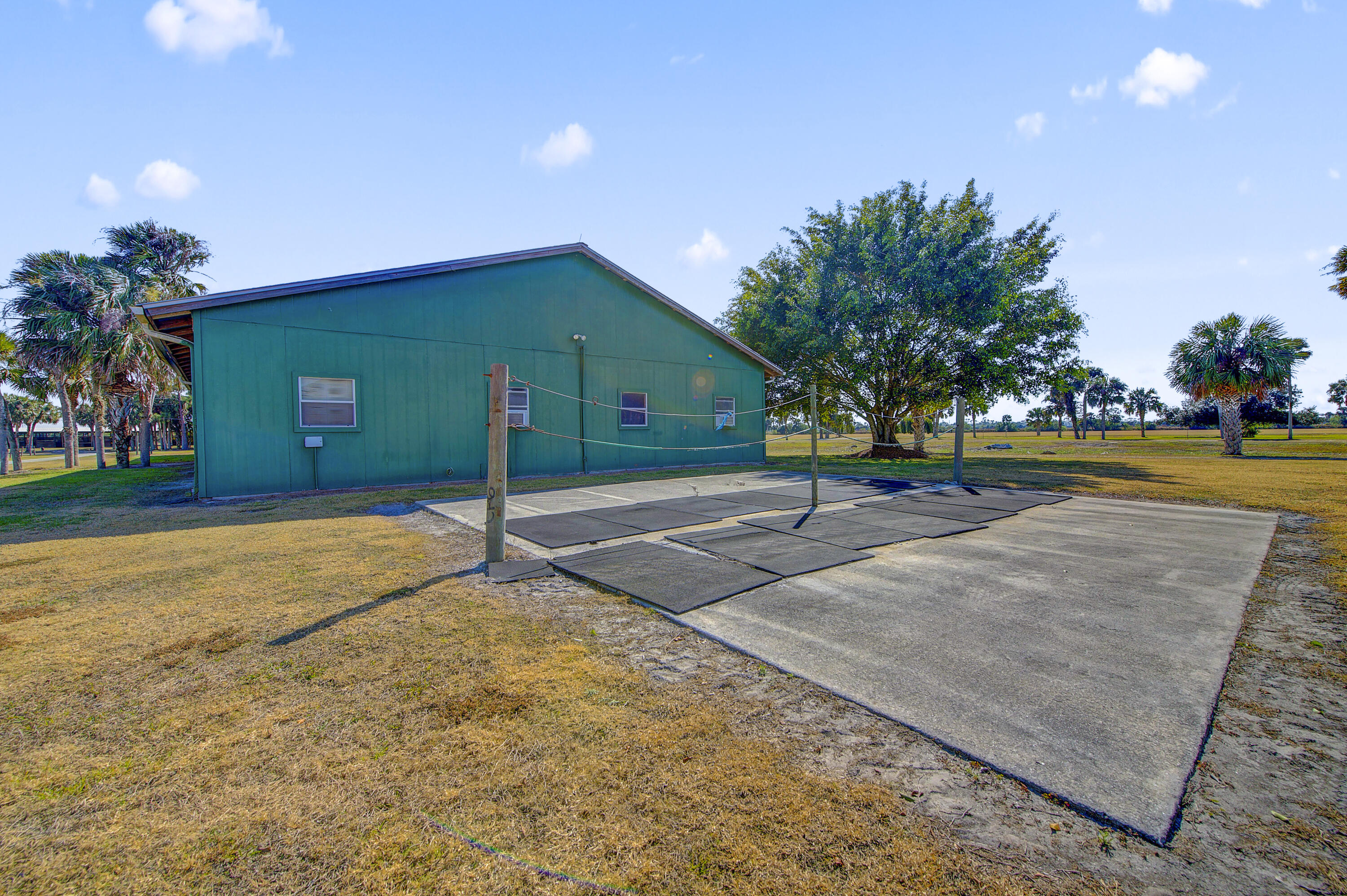 main property photo 94