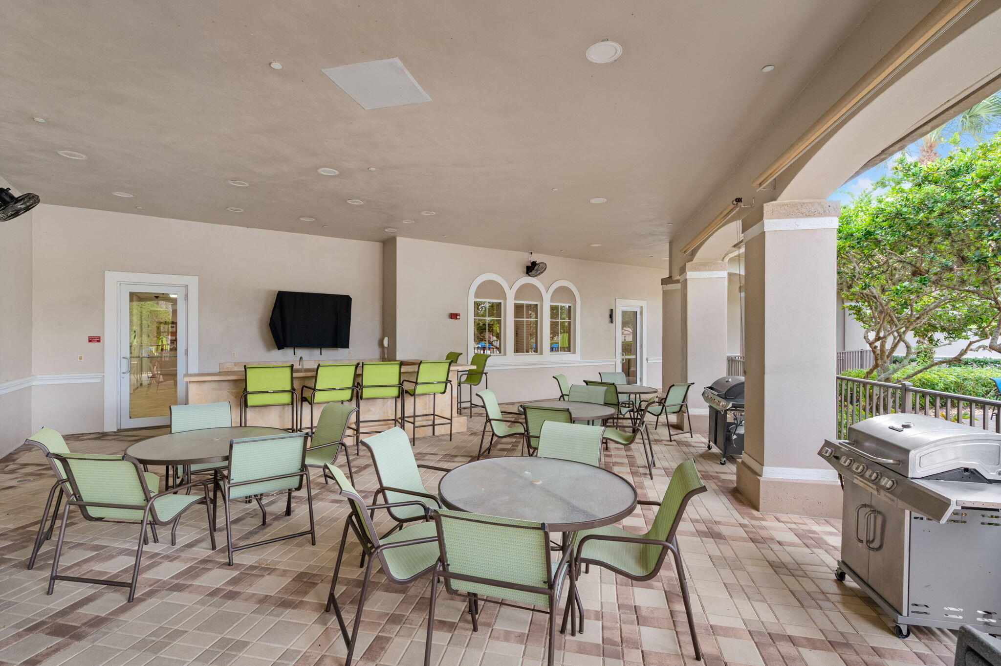 main property photo 51