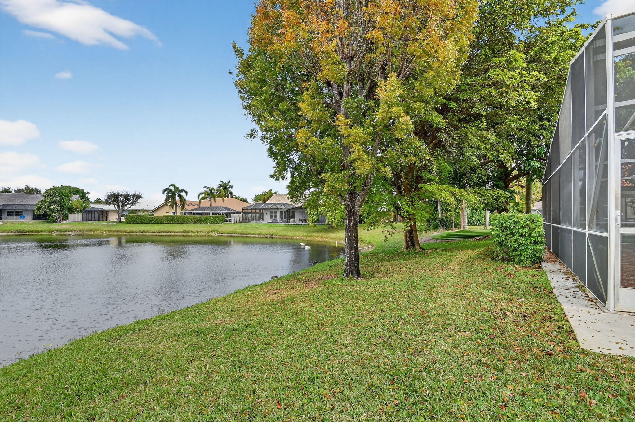 main property photo 32