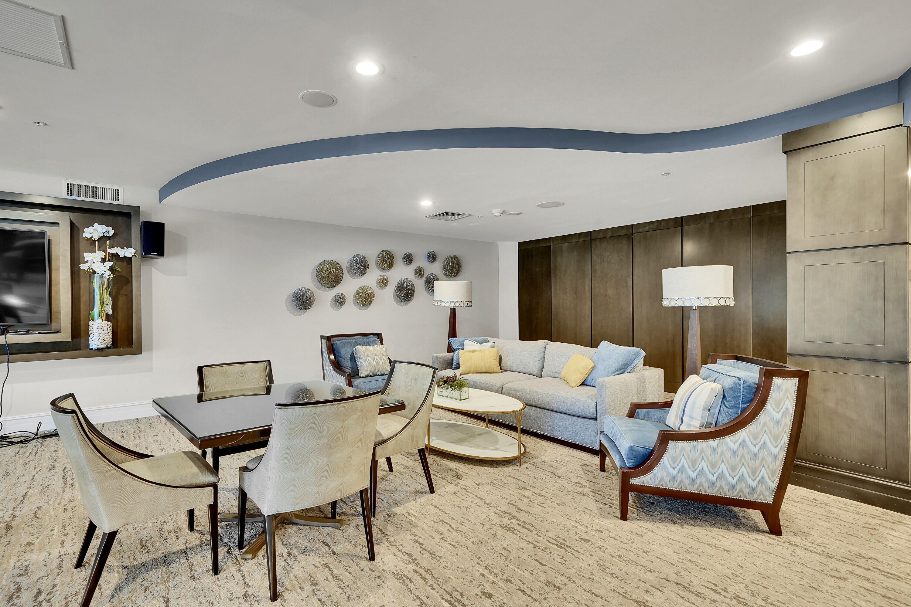 main property photo 66