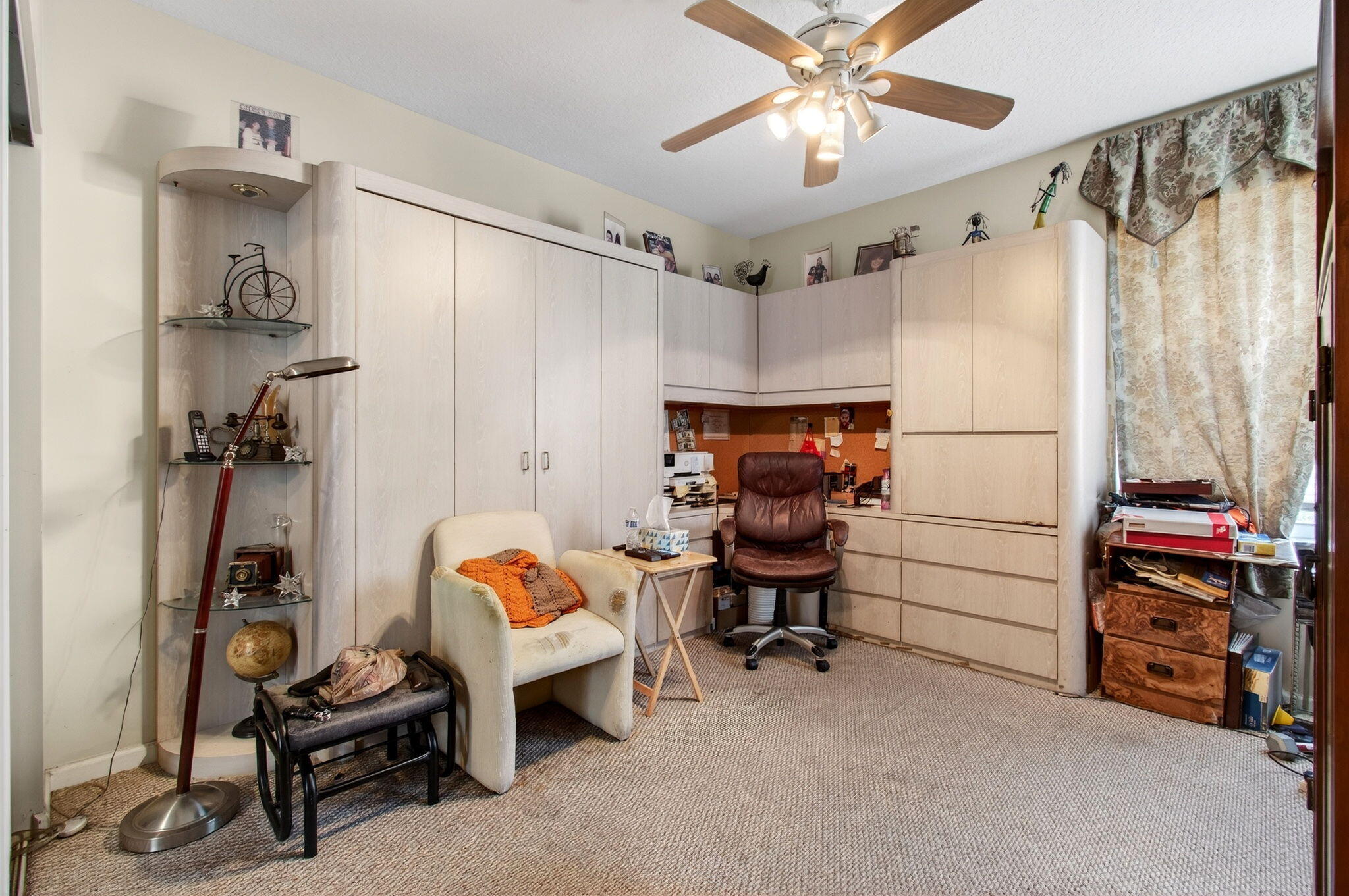 main property photo 29