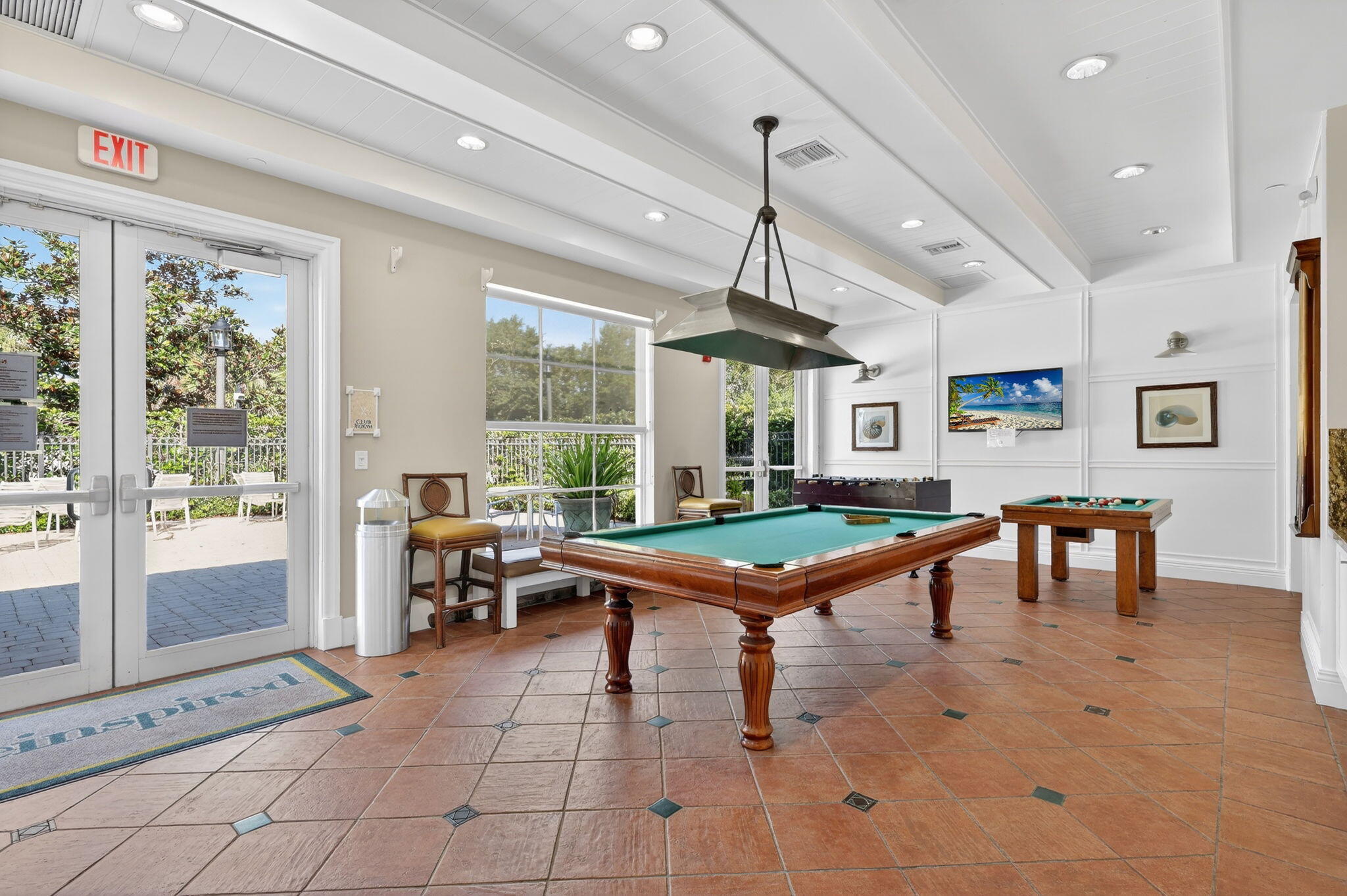 property viewer photo 42